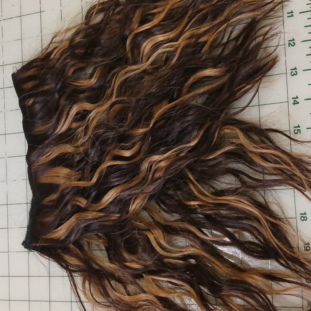REECHO Hair Extensions, 4PCS Clip in Hair Extensions 12" Short Curly Wavy Brown